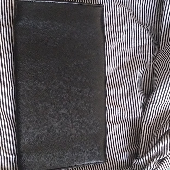 Purse - Picture 4 of 6